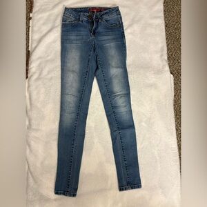 YMI Blue Skinny Jeans with Classic Fit and Stretch